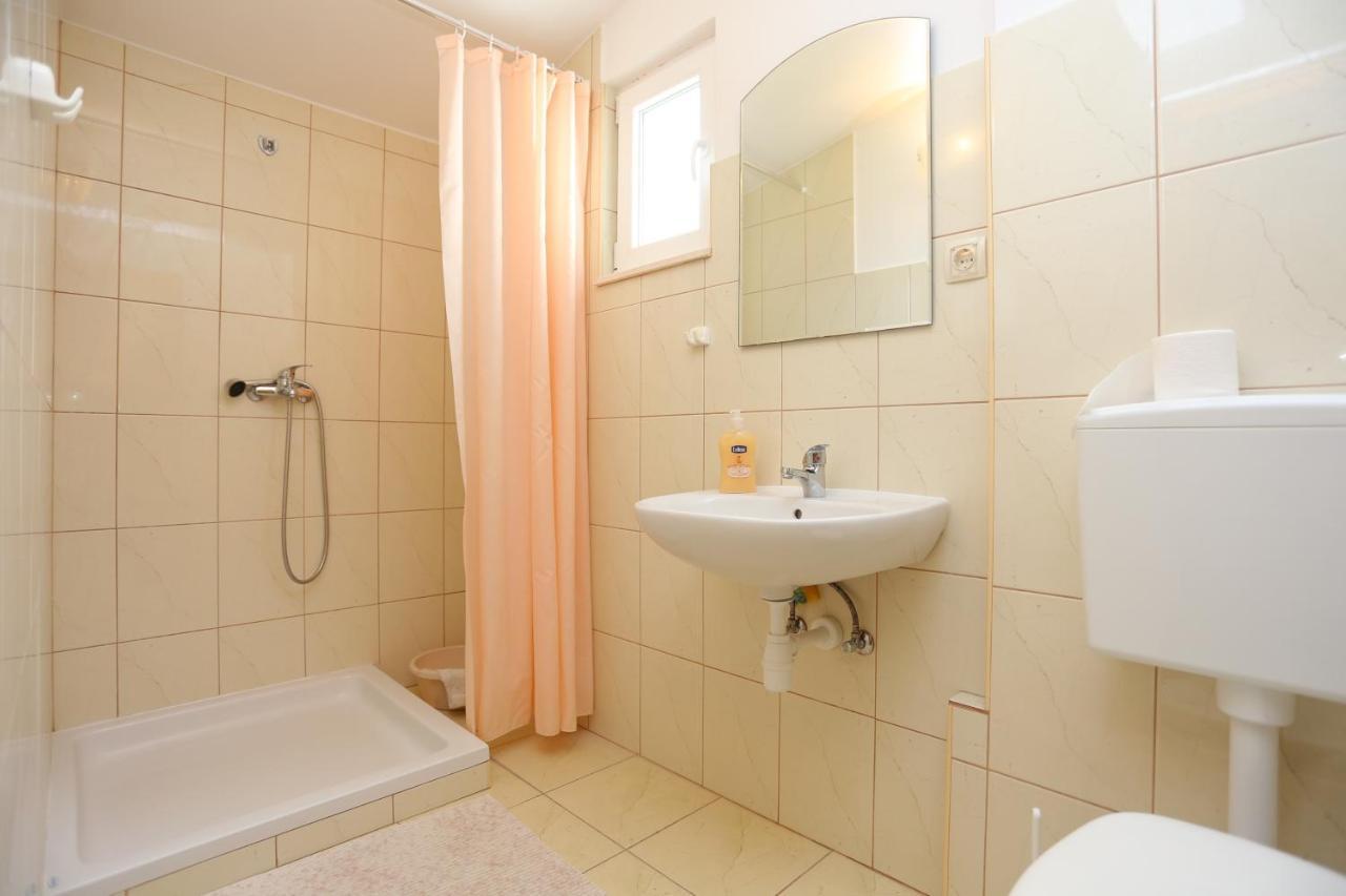 Apartment Nemira 17039A Tice 외부 사진